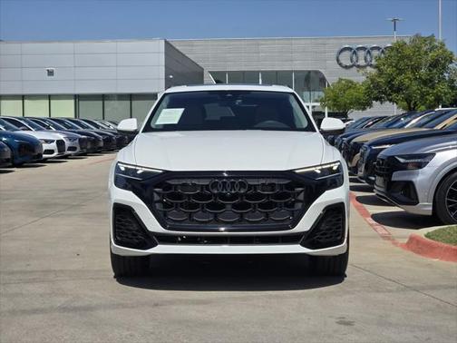 2025 Audi Q8 Premium Plus 55 TFSI quattro