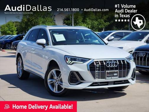 2022 Audi Q3 Premium Plus 45 TFSI S line quattro Tiptronic