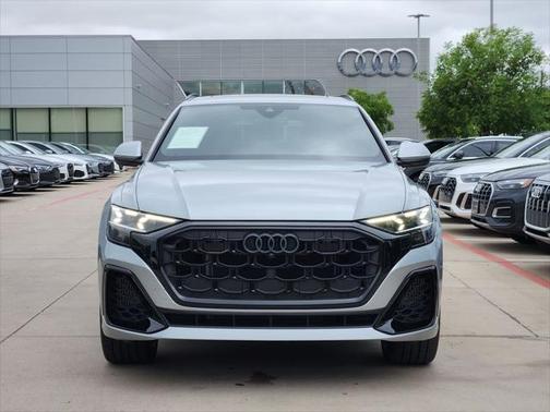 2025 Audi Q8 Prestige 55 TFSI quattro