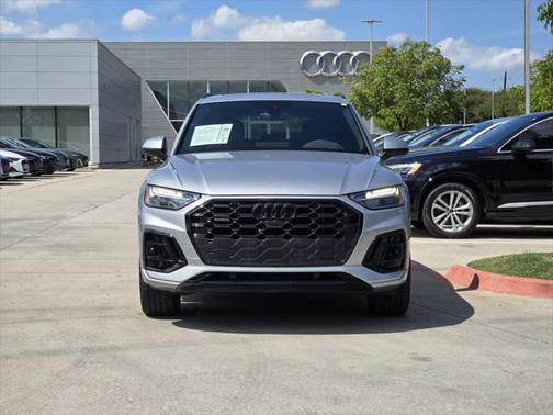 2024 Audi Q5 Premium Plus 55 TFSI e S line quattro S tronic