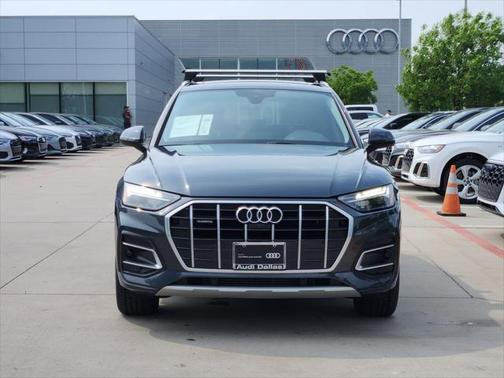 2023 Audi Q5 40 Premium Plus