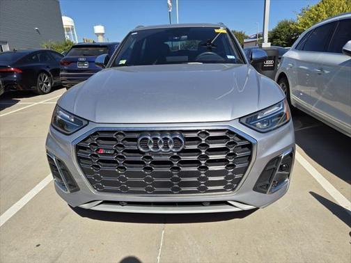 2023 Audi SQ5 Premium Plus TFSI quattro Tiptronic