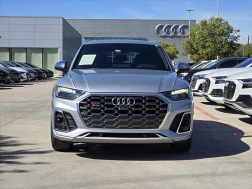 2023 Audi SQ5 Premium Plus TFSI quattro Tiptronic