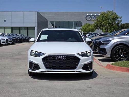 2023 Audi A4 Premium Plus 45 TFSI S line quattro S tronic