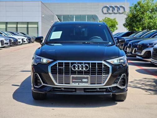 2022 Audi Q3 Premium 45 TFSI S line quattro Tiptronic