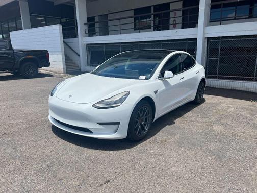 2019 Tesla Model 3 Mid Range