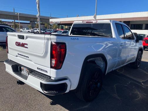 2022 GMC Sierra 1500 Elevation