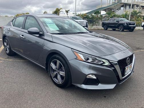 2022 Nissan Altima 2.5 SV