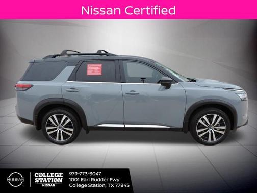 2024 Nissan Pathfinder Platinum