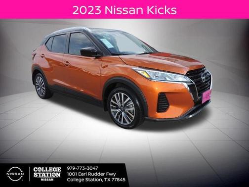 2023 Nissan Kicks SV