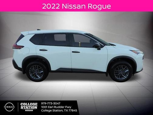 2022 Nissan Rogue S