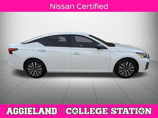White 2024 Nissan Altima 2.5 SV