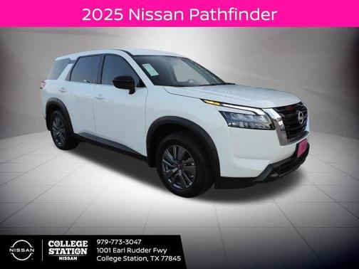 2025 Nissan Pathfinder S