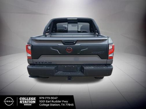 2024 Nissan Titan PRO-4X