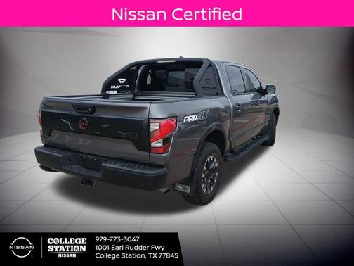 2024 Nissan Titan PRO-4X