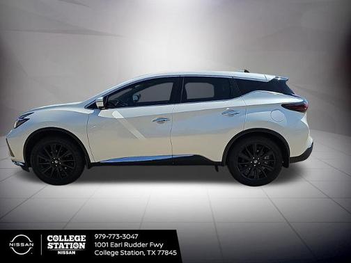 2022 Nissan Murano SL