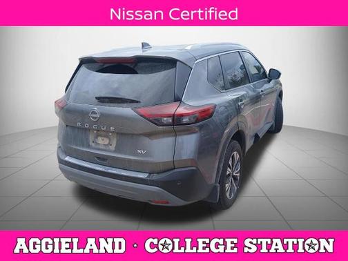 Gun Metallic 2022 Nissan Rogue SV