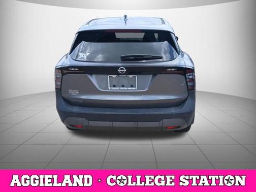 Gun Metallic 2025 Nissan Kicks SV
