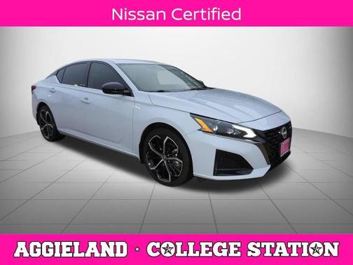 Gray Sky Pearl 2025 Nissan Altima SR