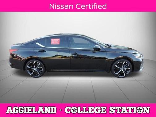 Black 2024 Nissan Altima 2.5 SR