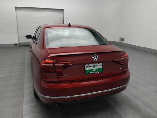 2019 Volkswagen Passat 2.0T Wolfsburg Edition