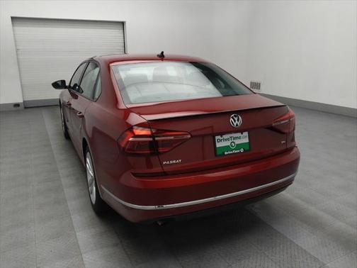 2019 Volkswagen Passat 2.0T Wolfsburg Edition