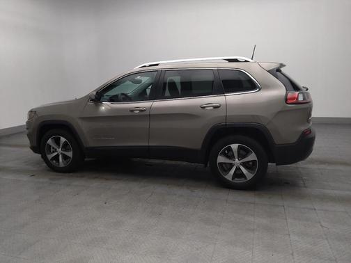Light Brownstone Pearlcoat 2019 Jeep Cherokee Limited