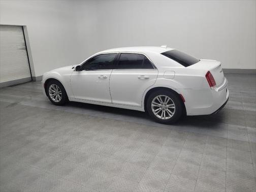 2018 Chrysler 300 Touring
