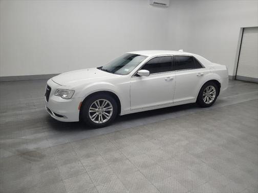 2018 Chrysler 300 Touring