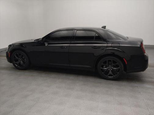 2022 Chrysler 300 Touring