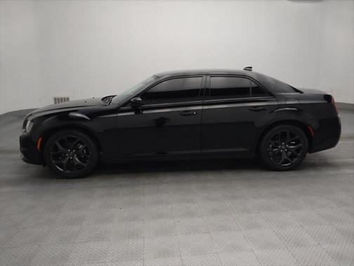 2022 Chrysler 300 Touring