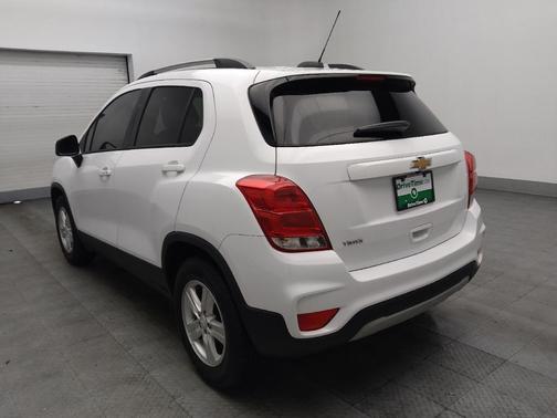 Summit White 2021 Chevrolet Trax LT