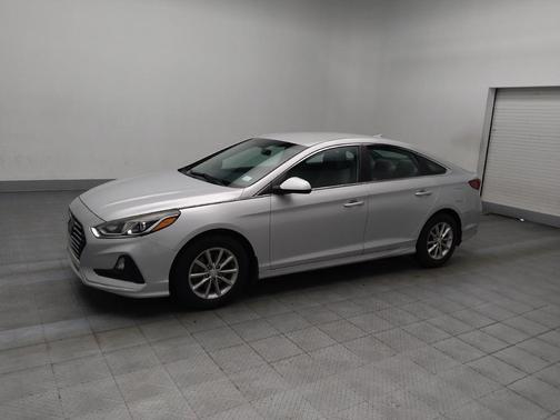 2018 Hyundai SONATA SE