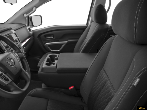 2018 Nissan Titan SV