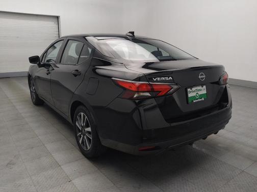 2024 Nissan Versa 1.6 SV