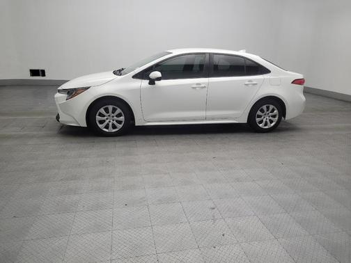 Super White 2021 Toyota Corolla LE