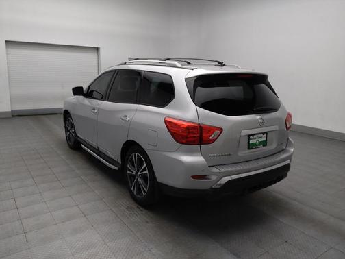 2018 Nissan Pathfinder Platinum