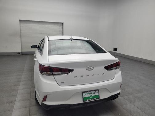 2018 Hyundai SONATA SE