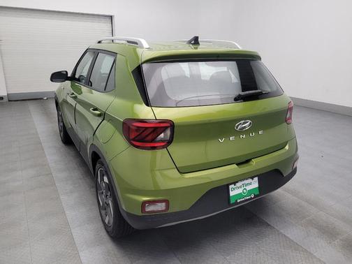 2022 Hyundai VENUE SEL