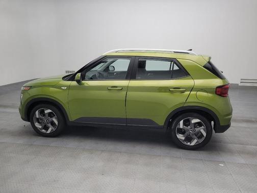 2022 Hyundai VENUE SEL