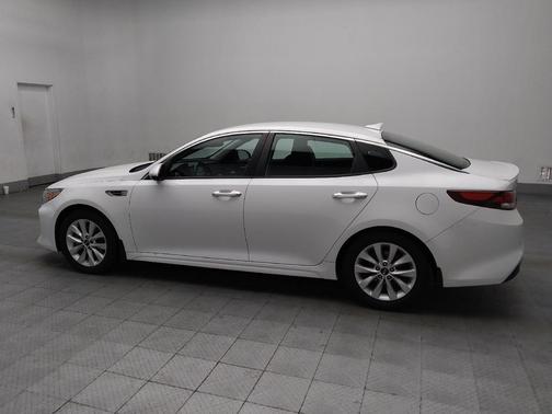 2018 Kia Optima S