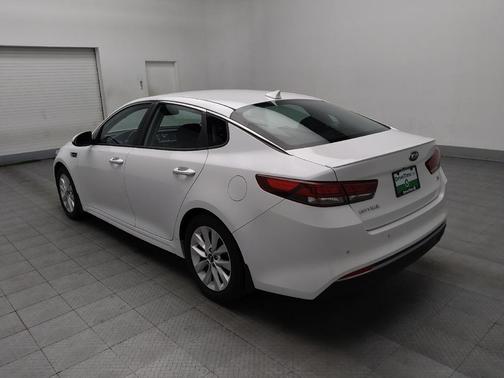 2018 Kia Optima S