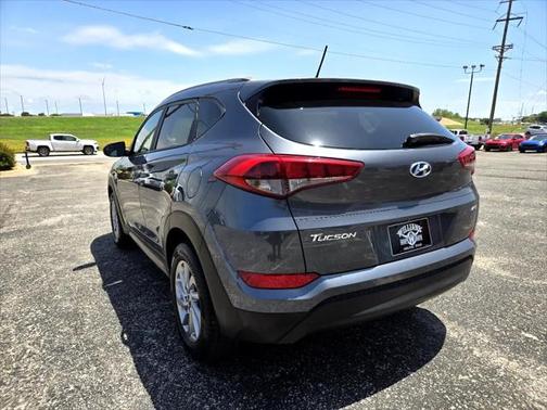 2016 Hyundai TUCSON SE