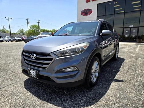 2016 Hyundai TUCSON SE