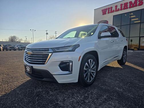 2023 Chevrolet Traverse Premier