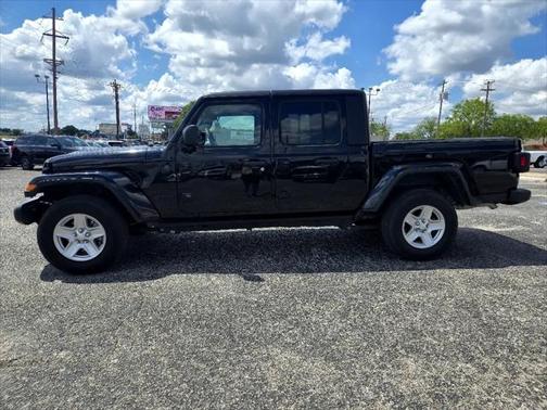 2023 Jeep Gladiator Sport S