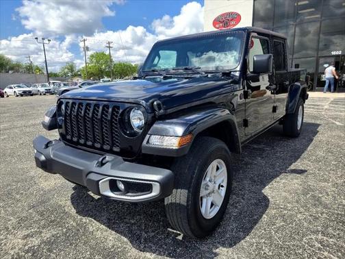 2023 Jeep Gladiator Sport S