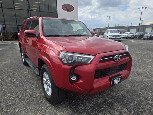 2024 Toyota 4Runner SR5