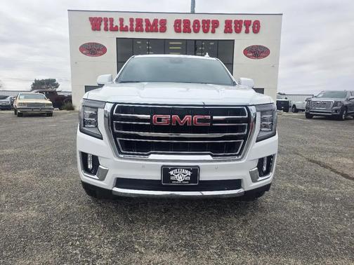 2023 GMC Yukon XL SLT