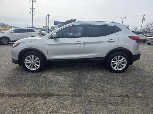 2017 Nissan Rogue Sport SV